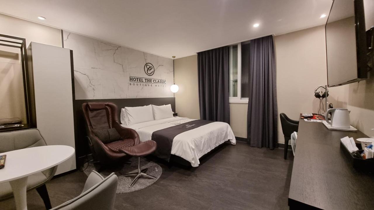Hotel The Classic Ulsan Bagian luar foto