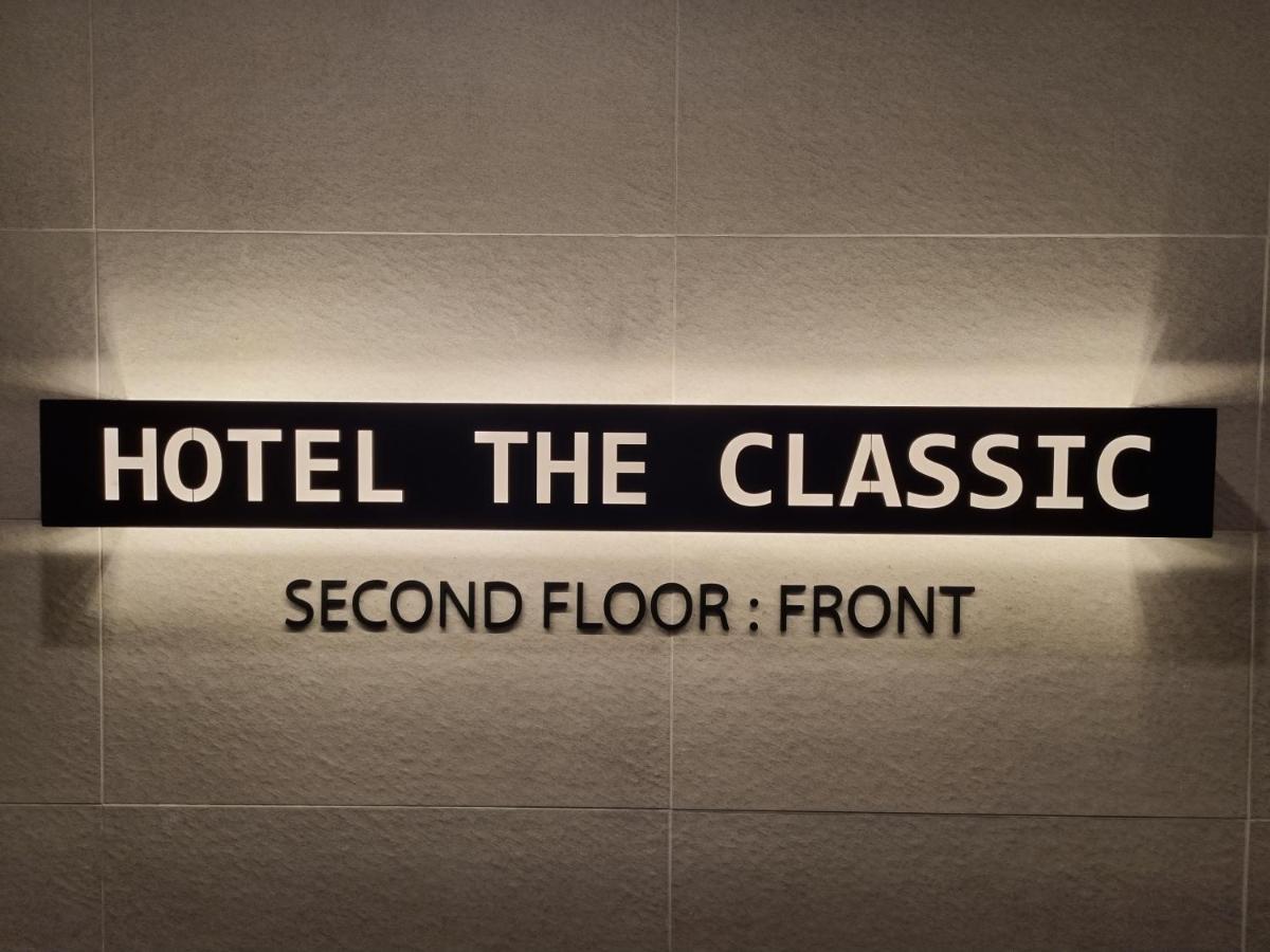 Hotel The Classic Ulsan Bagian luar foto